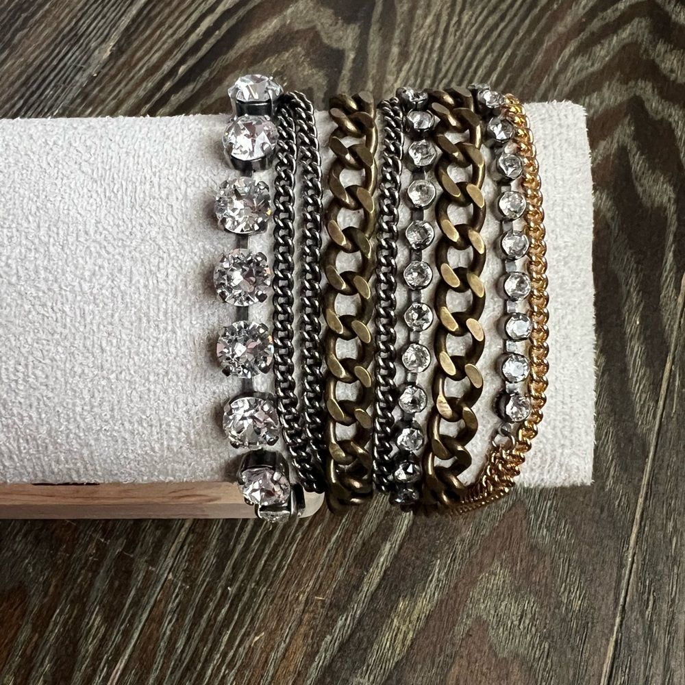🚨🚨RARE Sorrelli Gold and Silver Rhinestone Mix Metal Wrap Bracelet Necklace - Picture 3 of 4